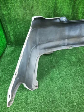 БАМПЕР НА TOYOTA COROLLA  AXIO NZE141