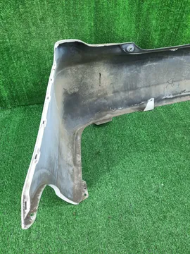 БАМПЕР НА TOYOTA COROLLA  AXIO NZE141