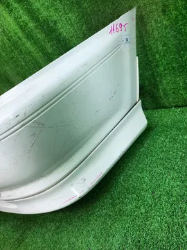 БАМПЕР НА TOYOTA HARRIER MCU10W