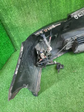 БАМПЕР НА TOYOTA PRIUS ZVW30