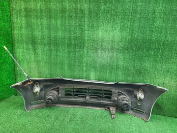 БАМПЕР НА TOYOTA CAMI J102E