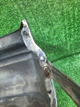 БАМПЕР НА TOYOTA MARK II GX100