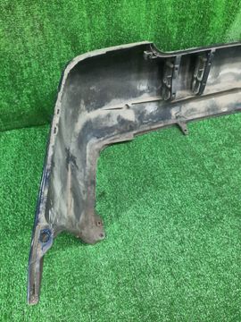 БАМПЕР НА TOYOTA COROLLA NZE121