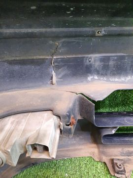 БАМПЕР НА TOYOTA MARK II GX100