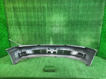 БАМПЕР НА TOYOTA VISTA SV50