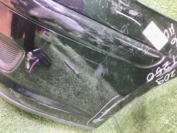 БАМПЕР НА TOYOTA AVENSIS AZT250