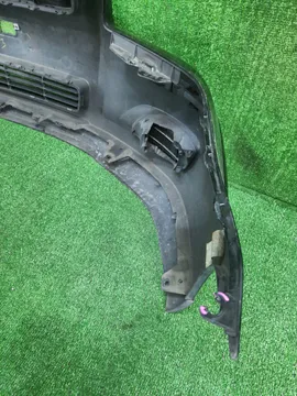 БАМПЕР НА TOYOTA AVENSIS AZT250