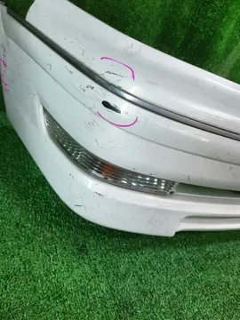 БАМПЕР НА TOYOTA MARK II GX100