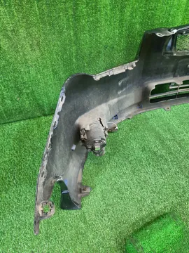 БАМПЕР НА TOYOTA COROLLA  AXIO NZE141