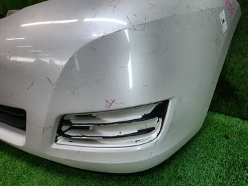 БАМПЕР НА TOYOTA ISIS ANM10G