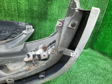 БАМПЕР НА MAZDA MPV LW5W