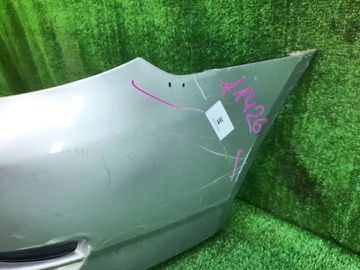 БАМПЕР НА TOYOTA COROLLA NZE121