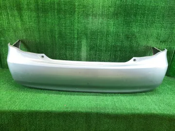 БАМПЕР НА TOYOTA COROLLA  AXIO NZE141