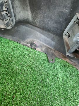 БАМПЕР НА TOYOTA PRIUS ZVW30