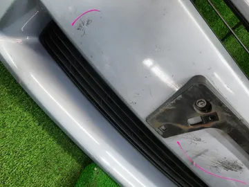 БАМПЕР НА TOYOTA PRIUS ZVW30