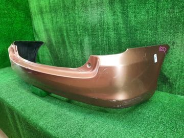 БАМПЕР НА TOYOTA COROLLA FIELDER NZE141G