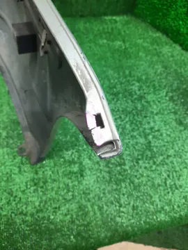 БАМПЕР НА TOYOTA AVENSIS AZT250