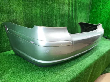 БАМПЕР НА TOYOTA AVENSIS AZT250