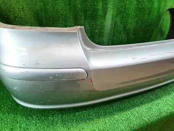 БАМПЕР НА TOYOTA AVENSIS AZT250