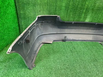 БАМПЕР НА TOYOTA AVENSIS AZT250