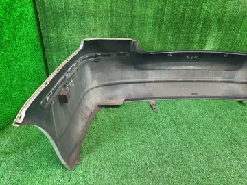 БАМПЕР НА TOYOTA AVENSIS AZT250