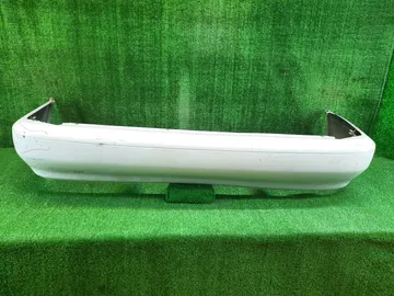 БАМПЕР НА TOYOTA COROLLA AE110