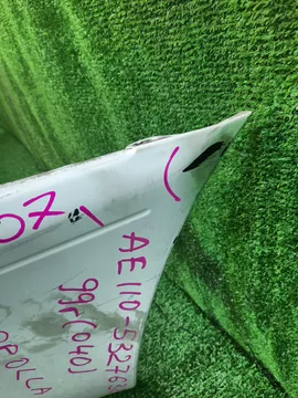 БАМПЕР НА TOYOTA COROLLA AE110