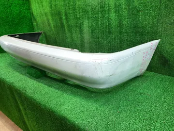 БАМПЕР НА TOYOTA COROLLA AE110