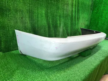 БАМПЕР НА TOYOTA COROLLA AE110