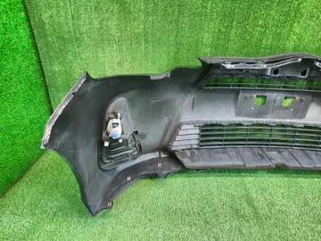 БАМПЕР НА TOYOTA AQUA NHP10