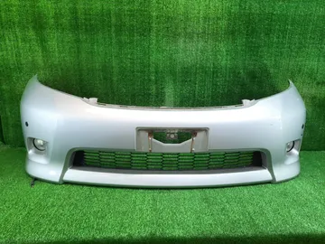 БАМПЕР НА TOYOTA ISIS ZGM10G