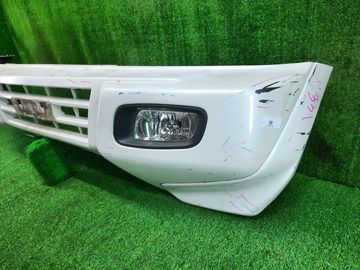 БАМПЕР НА MITSUBISHI PAJERO V75W