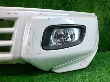 БАМПЕР НА MITSUBISHI PAJERO V75W