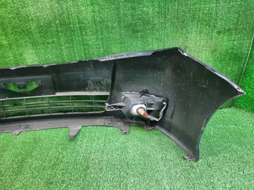 БАМПЕР НА TOYOTA ISIS ZNM10G