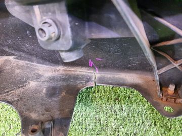 БАМПЕР НА TOYOTA ISIS ZNM10G