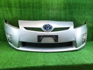 БАМПЕР НА TOYOTA PRIUS ZVW30