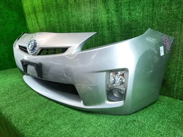 БАМПЕР НА TOYOTA PRIUS ZVW30