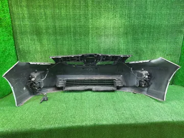 БАМПЕР НА TOYOTA PRIUS ZVW30