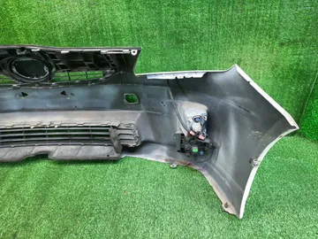 БАМПЕР НА TOYOTA PRIUS ZVW30