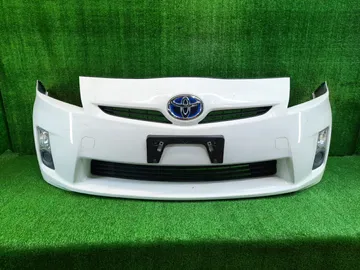 БАМПЕР НА TOYOTA PRIUS ZVW30
