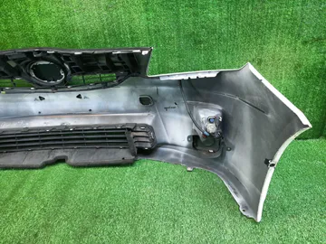 БАМПЕР НА TOYOTA PRIUS ZVW30