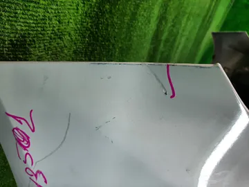 БАМПЕР НА TOYOTA PRIUS ZVW30