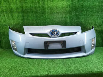 БАМПЕР НА TOYOTA PRIUS ZVW30