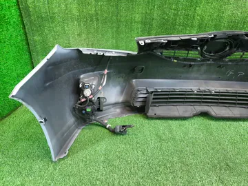 БАМПЕР НА TOYOTA PRIUS ZVW30