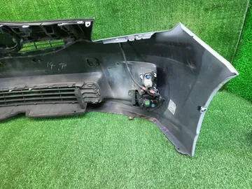 БАМПЕР НА TOYOTA PRIUS ZVW30