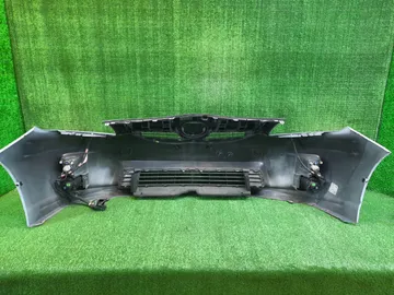 БАМПЕР НА TOYOTA PRIUS ZVW30