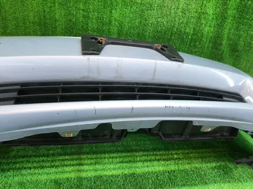 БАМПЕР НА TOYOTA PRIUS ZVW30