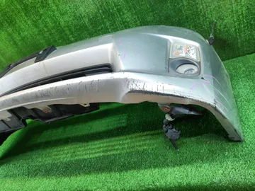 БАМПЕР НА TOYOTA PRIUS ZVW30