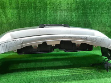 БАМПЕР НА TOYOTA PRIUS ZVW30