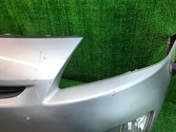 БАМПЕР НА TOYOTA PRIUS ZVW30